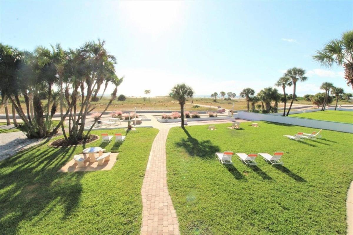 Tropic Terrace Hotel St. Pete Beach Luaran gambar
